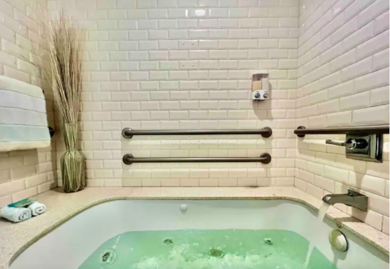 Carlyle Hotel Ocean Dr South Beach 2 Bedroom Luxury Apartment Miami Beach Exterior photo